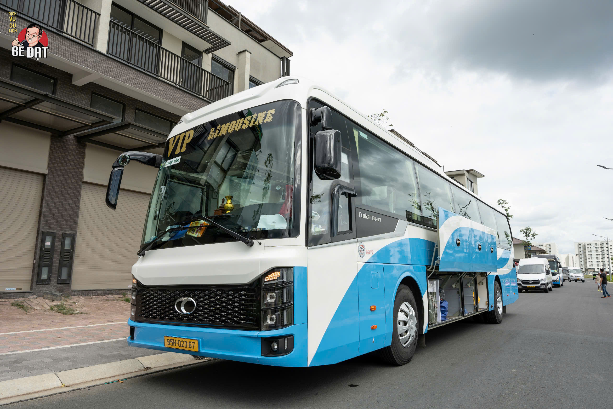 Xe 29 chỗ