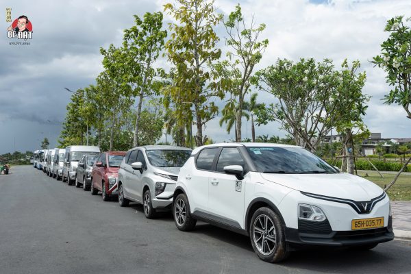 Hành trình của xe Bé Đạt không chỉ dừng lại ở việc mang lại niềm vui cho trẻ em mà còn mở rộng ra các hoạt động cộng đồng ý nghĩa. Bé Đạt đã tham gia vào nhiều sự kiện nhằm kết nối và hỗ trợ các hoàn cảnh khó khăn, từ đó xây dựng hình ảnh thương hiệu gần gũi và thân thiện.