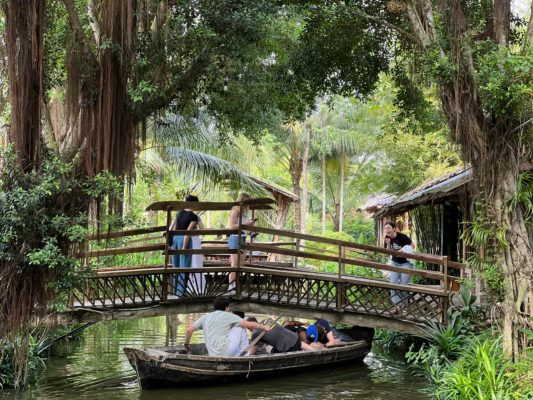 top-3-dia-diem-du-lich-gan-can-tho-nen-thue-xe-di-trong-ngay-goi-y-tu-ne-dat