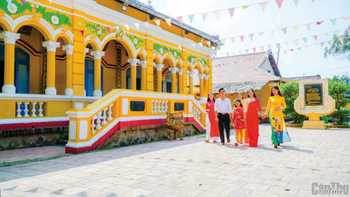 top-15-dia-diem-du-lich-can-tho-ban-nen-ghe-it-nhat-1-lan